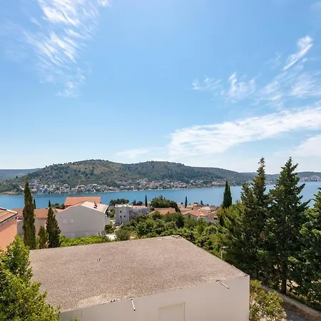Maja * Rogoznica (Sibenik-Knin)