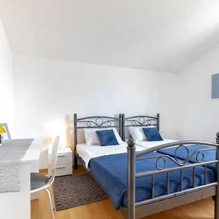 Maja Rogoznica (Sibenik-Knin)