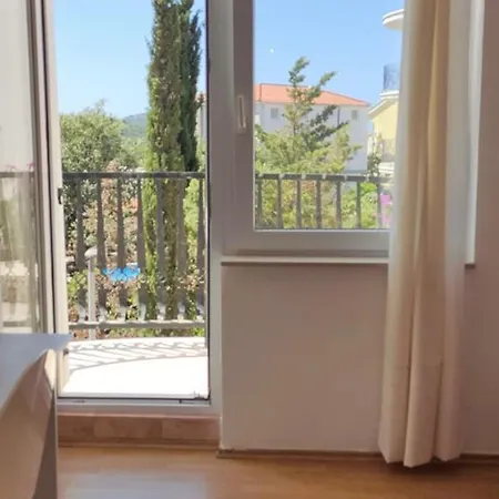 Maja Apartment