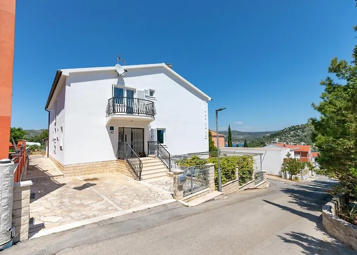 Apartment Maja Rogoznica (Sibenik-Knin)